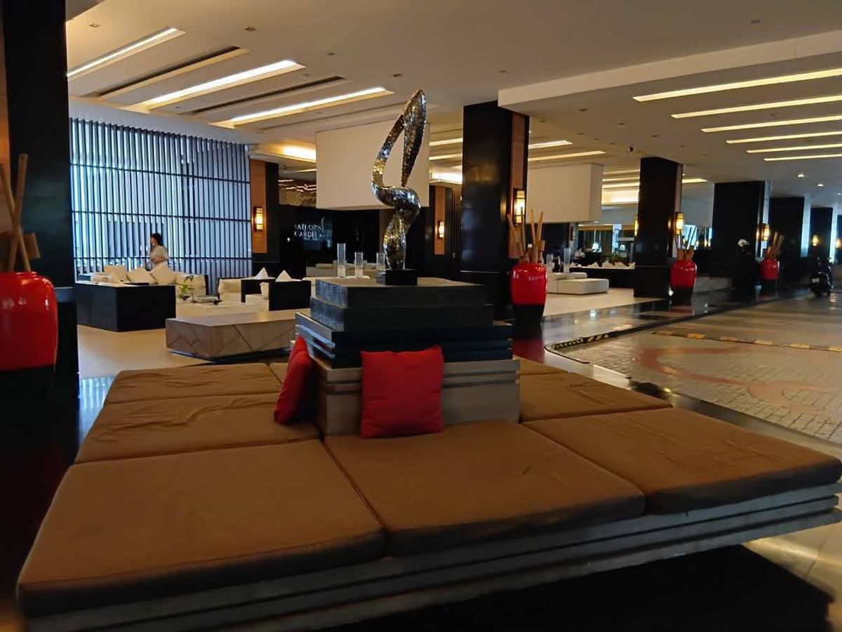 ขายคอนโดสาทร นราธิวาส : Luxury Living @ Sathorn Garden – คอนโดพรีเมียมย่านสาทร พร้อมสิ่งอำนวยความสะดวกครบ