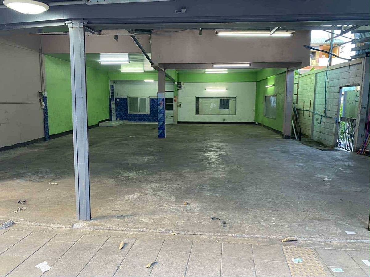 ให้เช่าร้านค้า/ตลาดนัดโชคชัย4 ลาดพร้าว71 : ปล่อยเช่า พื้นที่ทำธุรกิจ ร้านอาหาร กาแฟ เบเกอรี่ อาหารตามสั่ง ครัวกลาง ถนนสังคมสงเคราะห์ ปากซอย 26 แหล่ง ร้านอาหาร คาเฟ่ และที่พักอาศัย