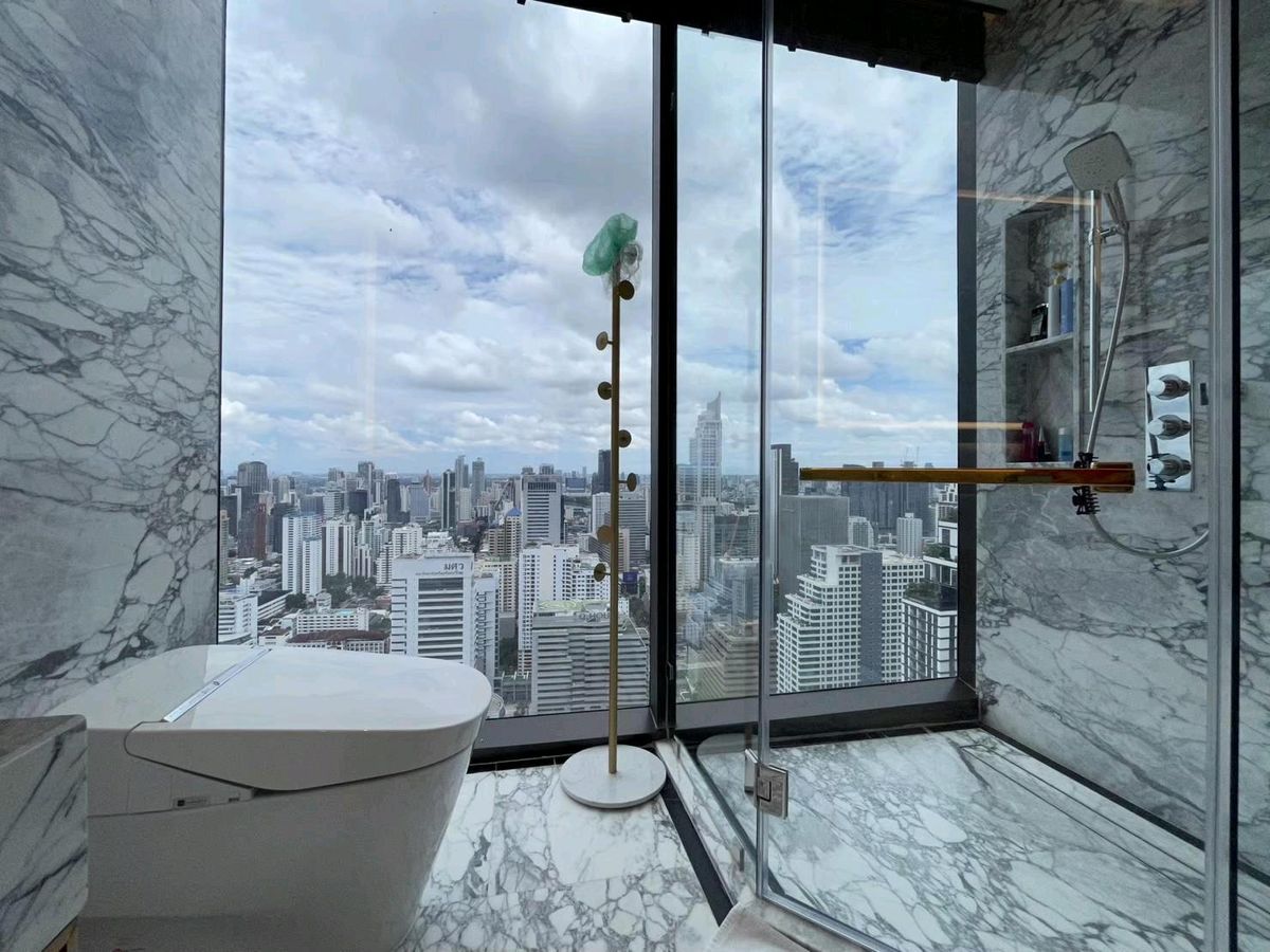 CondoRama9, Petchburi, RCA : 📌For RENT & SALE Rental and Sale | The ESSE at Singha Complex Penthouse - 3B (244 SQM) 500,000 THB / Month / 129MB