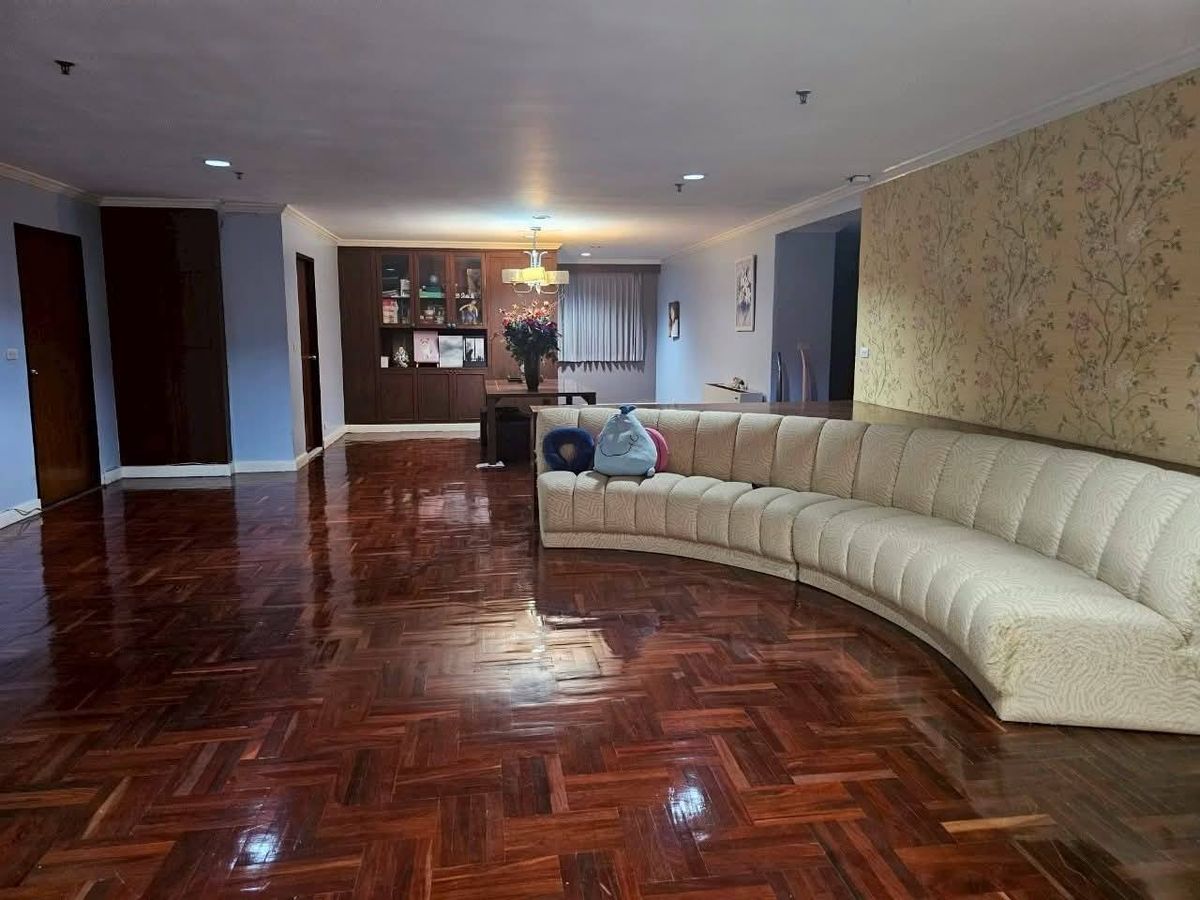 ขายคอนโดสุขุมวิท อโศก ทองหล่อ : ขายคอนโด Baan Promphong Sukhumvit 39 ราคา 11,000,000 บาท [MKs250736]