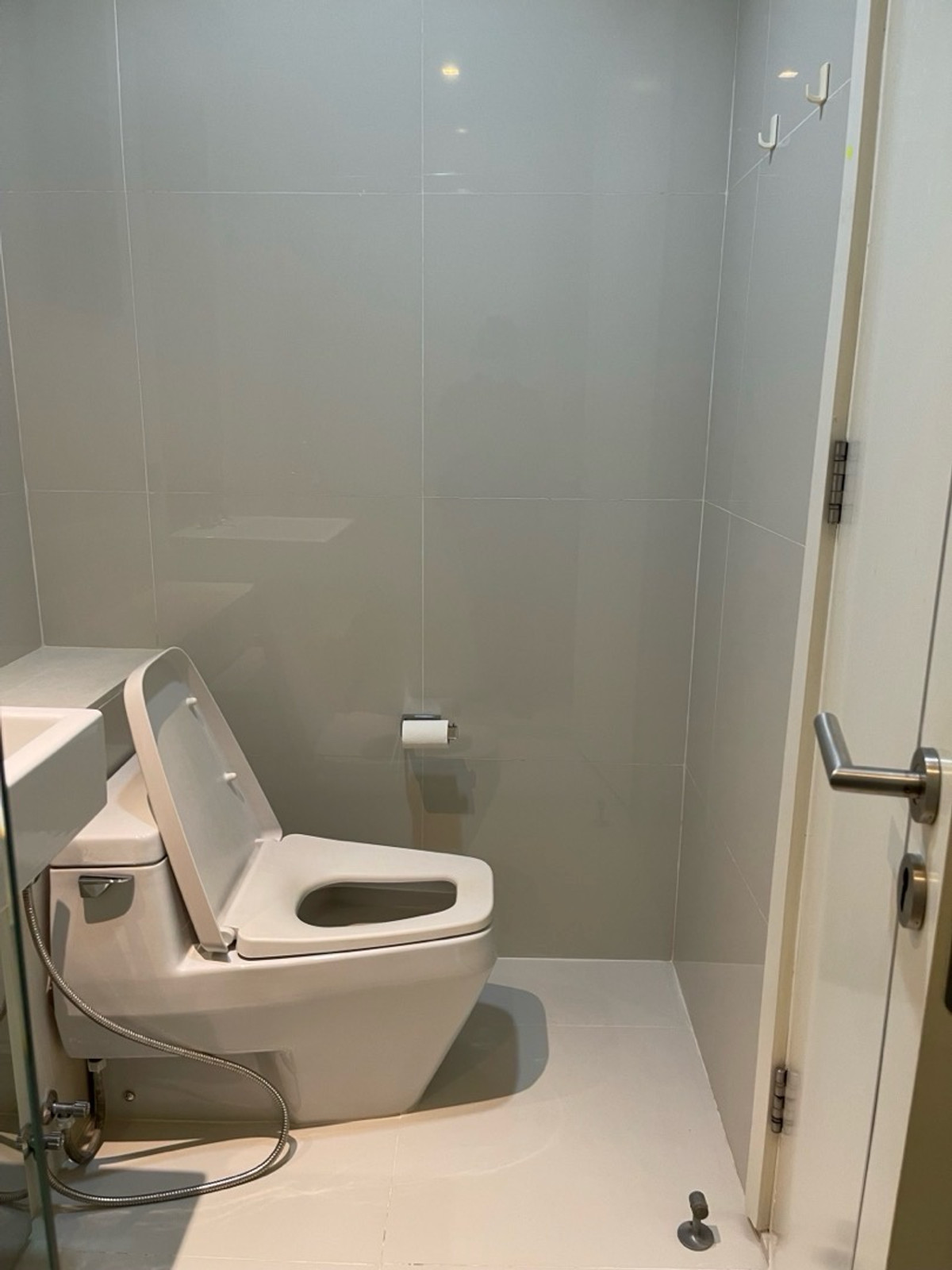 ให้เช่าคอนโดลาดพร้าว เซ็นทรัลลาดพร้าว : ให้เช่า คอนโด equinox phahol-vibha
ขนาด 39 ตร.ม 1นอน 1น้ำ 
ราคา 17,000/เดือน
โทร 093-028-1245
id line:properagency
