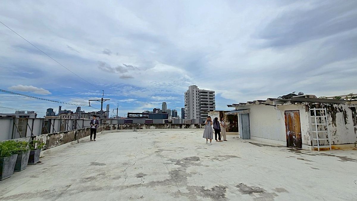 For RentShop HouseOnnut, Udomsuk : Commercial Building with Warehouse for Rent – Ekkamai–Phra Khanong ** NO CO-AGENT ** 