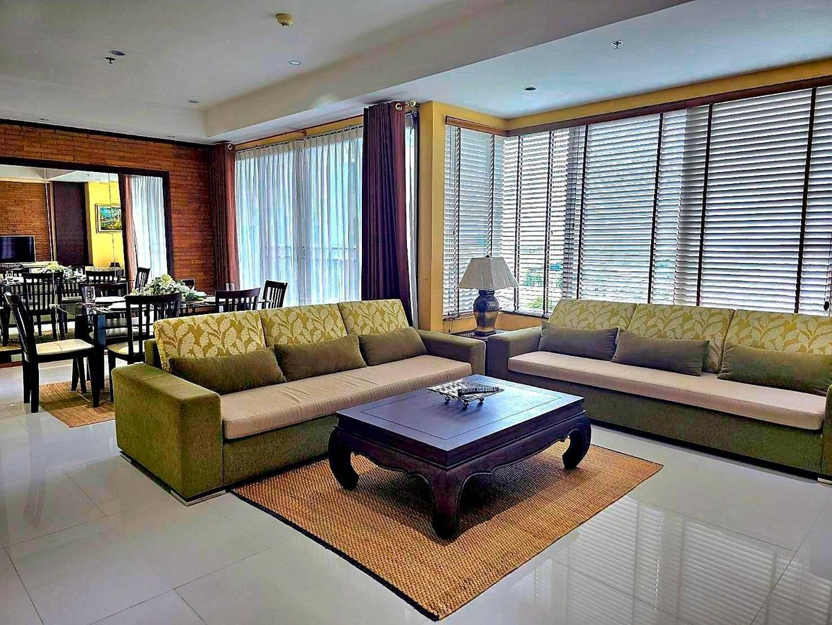 ให้เช่าคอนโดสุขุมวิท อโศก ทองหล่อ :  The Emporio Place Sukhumvit 24 |  ดิ เอ็มโพริโอ เพลส >>Available Now!!! 