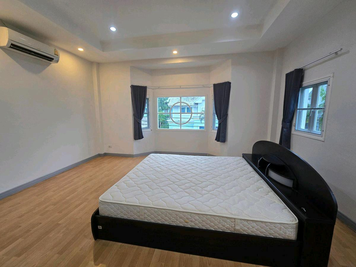 For RentHouseVipawadee, Don Mueang, Lak Si : Rent a 2 -story detached house, 78 sq.w., on Songprapa Road Nava Pracha Phatthana 11 Near Don Mueang Airport
