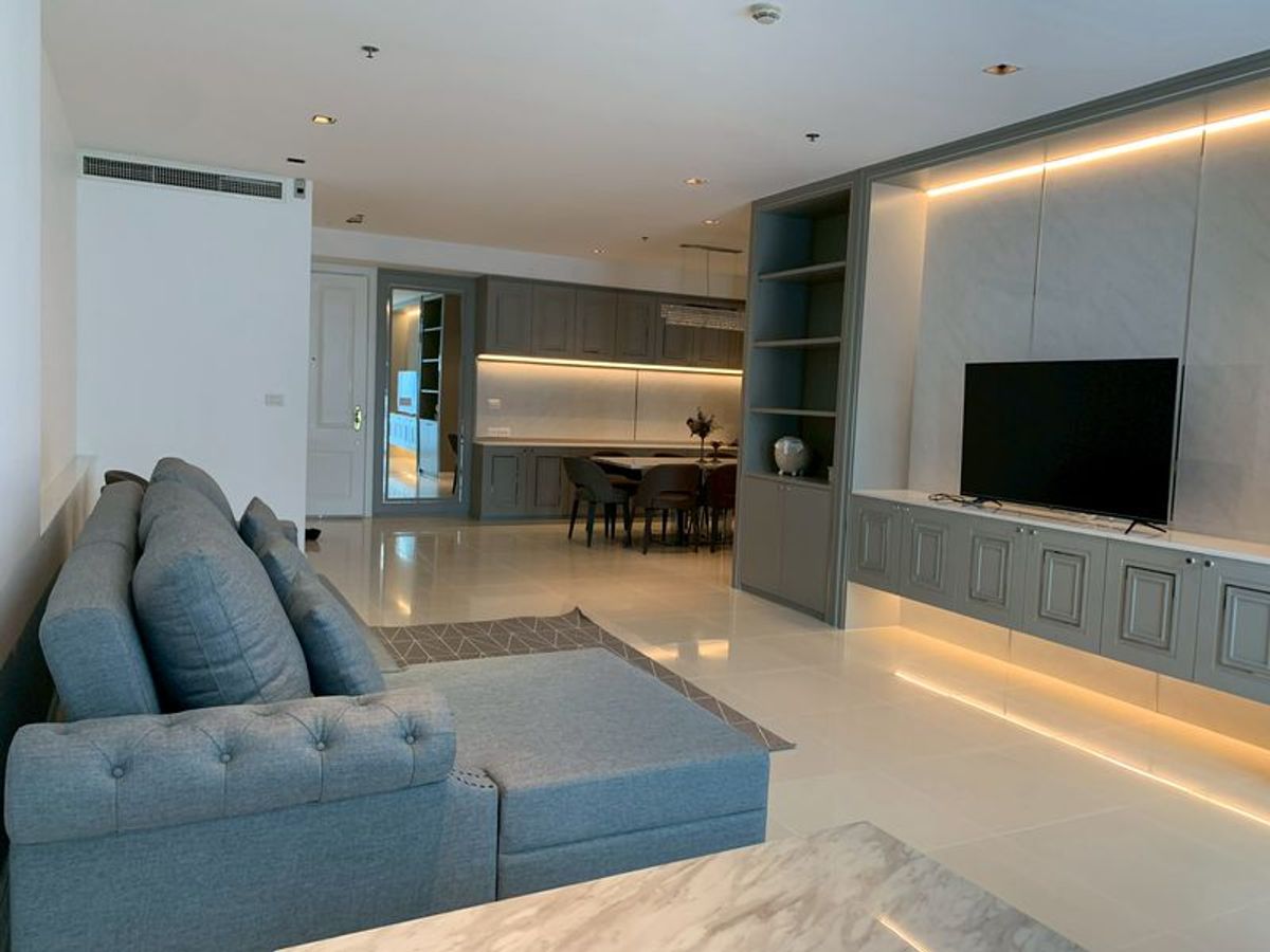 CondoWitthayu, Chidlom, Langsuan, Ploenchit : Luxury condo in heart of Bangkok for rent, extra large size layout, Athenee Residence