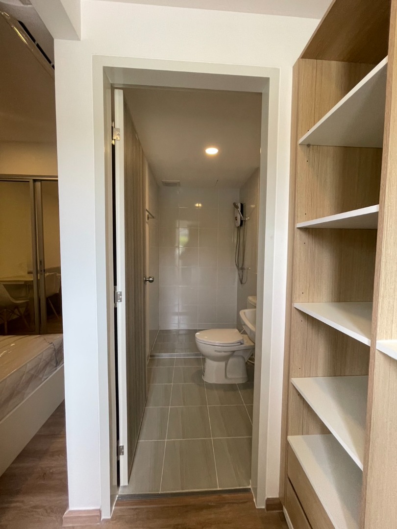 ให้เช่าคอนโดปทุมธานี รังสิต ธรรมศาสตร์ : 🔥ให้เช่าด่วน ห้องใหม่พร้อมอยู่🔥เสนาคิทท์ รังสิต - คลอง 4 ค่าเช่าเริ่มต้น 7,300 บาท/เดือน รับทั้งคนไทยและชาวต่างชาติ (มีสัญญาเช่า 6 เดือน / 1ปี) RentNex By Sena