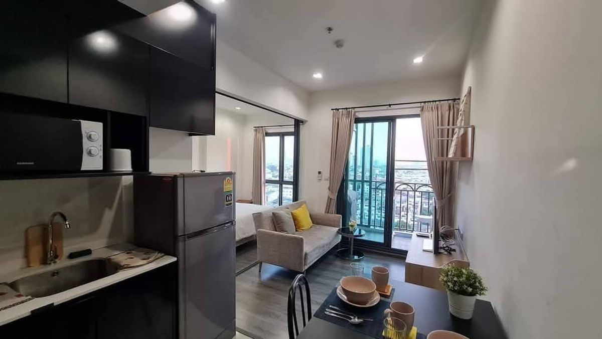 ให้เช่าคอนโดวงเวียนใหญ่ เจริญนคร : เช่า RR475 The Rich สาทร-ตากสิน ห้องสวย เฟอร์นิเจอร์ครบ ใกล้รถไฟฟ้า BTS วงเวียนใหญ่ พร้อมเข้าอยู่ 05/08/2025