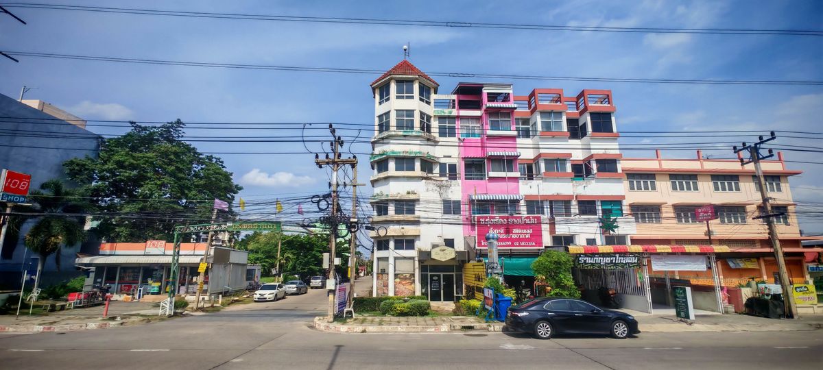 ขายอาคารพาณิชย์ปทุมธานี รังสิต ธรรมศาสตร์ : ขายด่วน! อาคารพาณิชย์ 4.5ชั้น ติดถนนใหญ่8เลน “กลางเมืองปทุม” ทำเลเงินล้าน