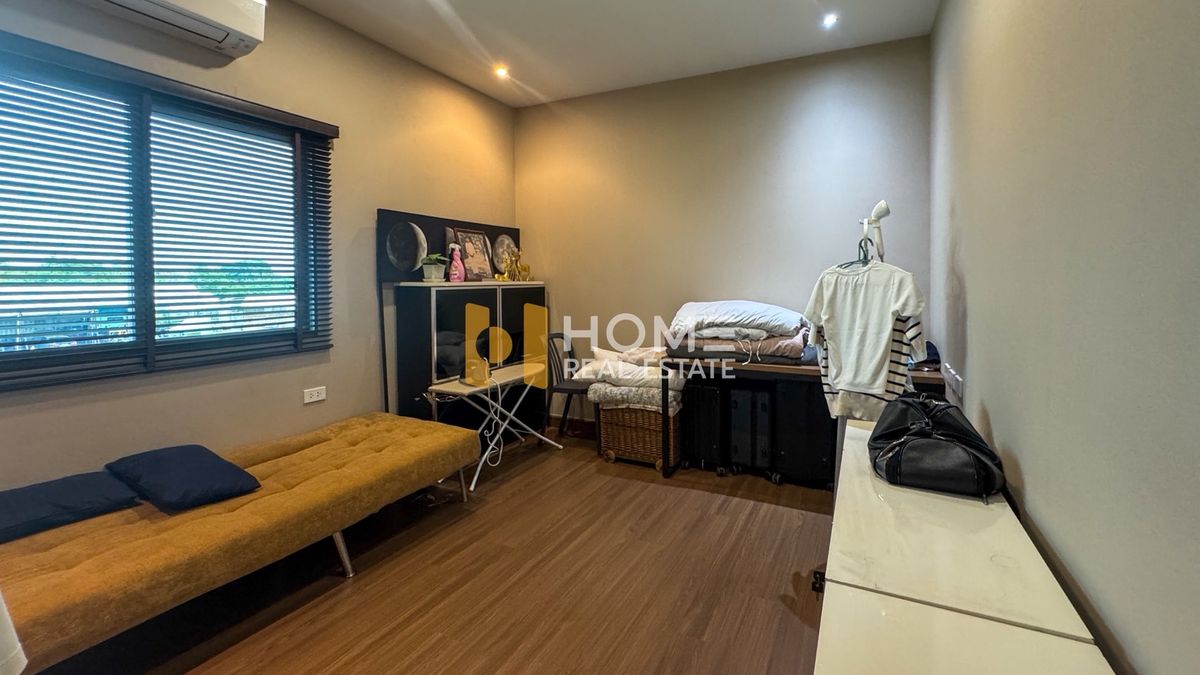 For RentHouseSamut Prakan,Samrong : Grand Britania, Bang Na - Suvarnabhumi / 4 Bedrooms (Rental), Grand Britania Bangna - SUVARNAPUMI / 4 Bedrooms (For Rent) AIM054
