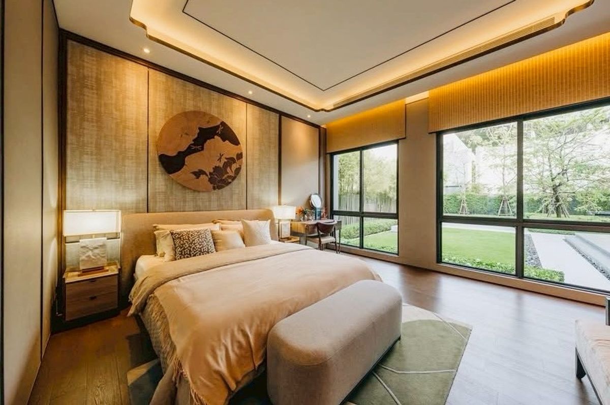 ขายบ้านลาดกระบัง สุวรรณภูมิ : Lake Legend บางนา สุวรรณภูมิ The Dual Luxury Two Masterpieces Lakeside House & Garden Villa Only 99 MB*  Code : H8226