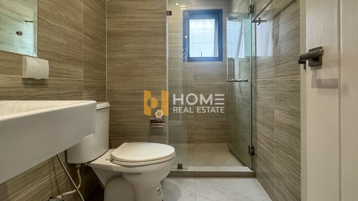 For RentHouseSamut Prakan,Samrong : Grand Britania, Bang Na - Suvarnabhumi / 4 Bedrooms (Rental), Grand Britania Bangna - SUVARNAPUMI / 4 Bedrooms (For Rent) AIM054