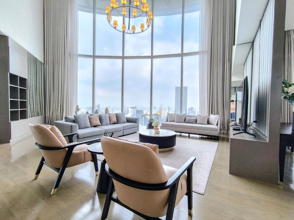 ให้เช่าคอนโดวิทยุ ชิดลม หลังสวน : For Rent | Magnolias Ratchadamri Boulevard | 2 Bedrooms | 4 Bathrooms | 385 Sq.m. 