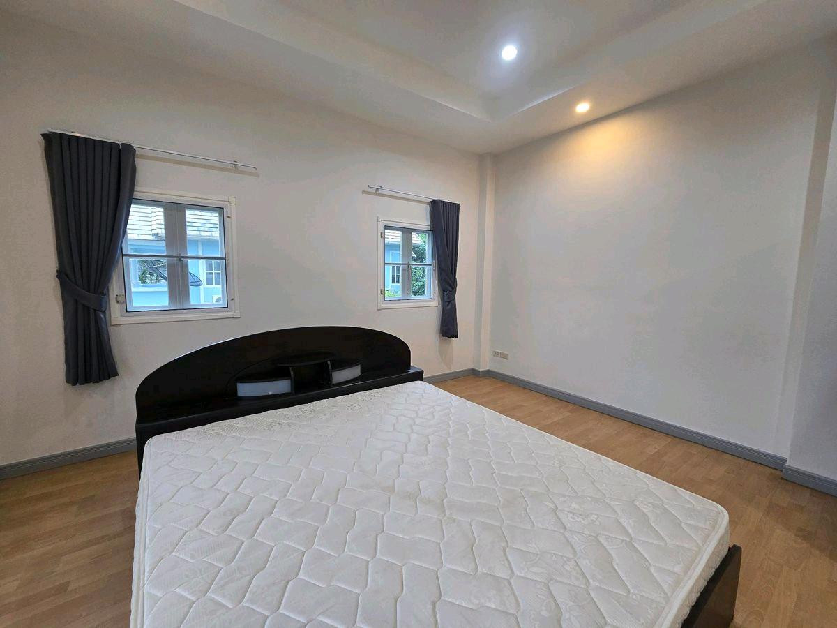 For RentHouseVipawadee, Don Mueang, Lak Si : Rent a 2 -story detached house, 78 sq.w., on Songprapa Road Nava Pracha Phatthana 11 Near Don Mueang Airport