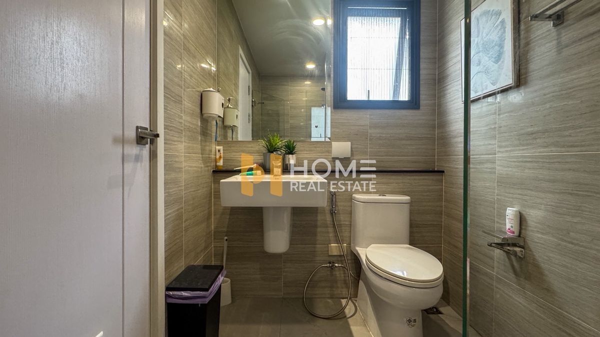 For RentHouseSamut Prakan,Samrong : Grand Britania, Bang Na - Suvarnabhumi / 4 Bedrooms (Rental), Grand Britania Bangna - SUVARNAPUMI / 4 Bedrooms (For Rent) AIM054