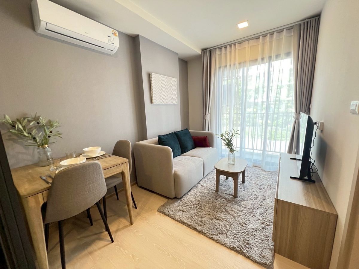 For RentCondoPhuket : Base Rise Phuket Condo for rent, cheap, new room, beautiful building in front