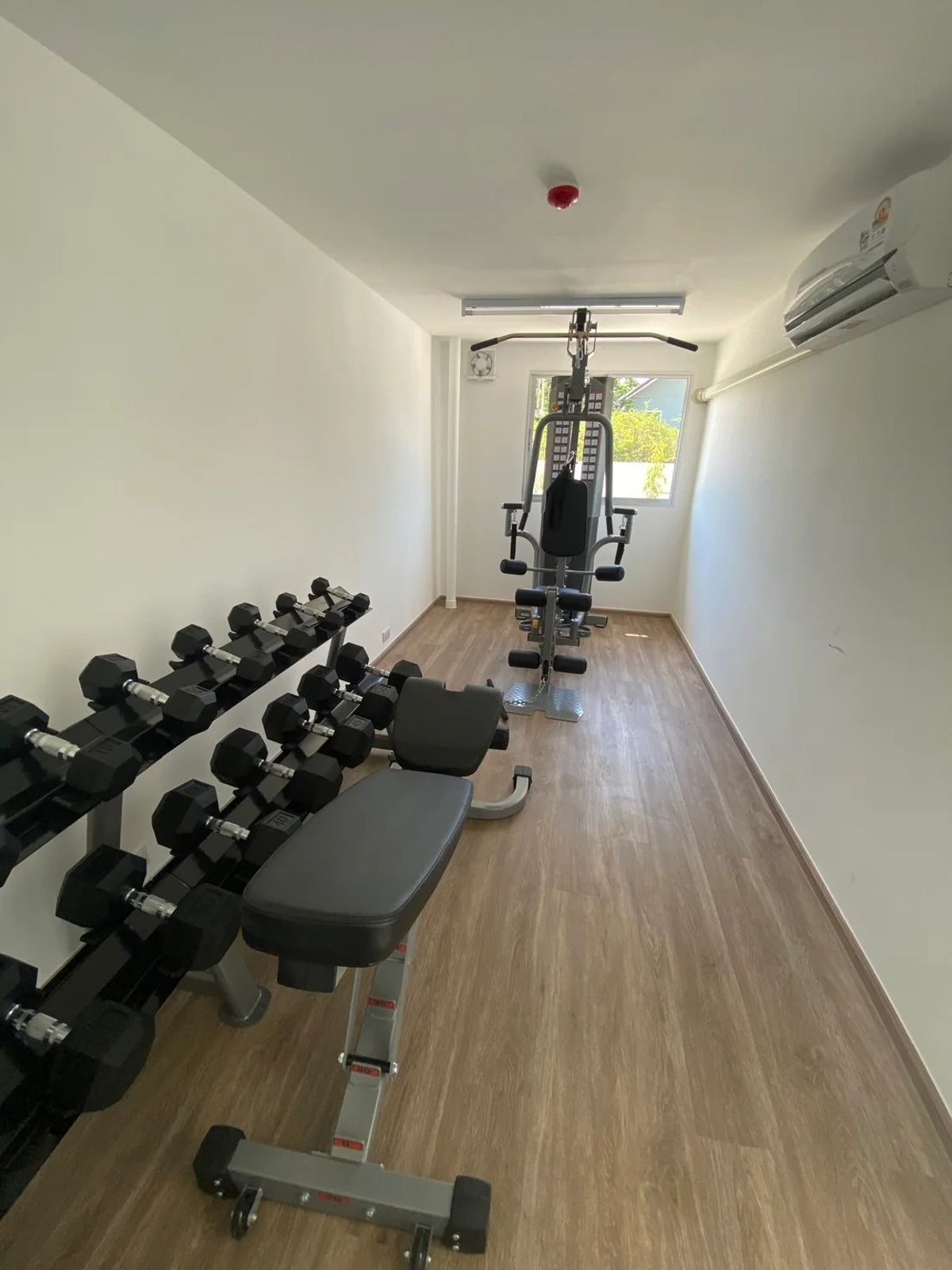 ให้เช่าคอนโดปทุมธานี รังสิต ธรรมศาสตร์ : 🔥ให้เช่าด่วน ห้องใหม่พร้อมอยู่🔥เสนาคิทท์ รังสิต - คลอง 4 ค่าเช่าเริ่มต้น 7,300 บาท/เดือน รับทั้งคนไทยและชาวต่างชาติ (มีสัญญาเช่า 6 เดือน / 1ปี) RentNex By Sena