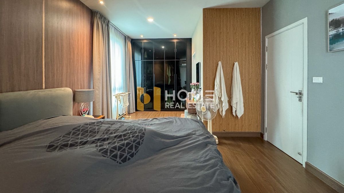 For RentHouseSamut Prakan,Samrong : Grand Britania, Bang Na - Suvarnabhumi / 4 Bedrooms (Rental), Grand Britania Bangna - SUVARNAPUMI / 4 Bedrooms (For Rent) AIM054