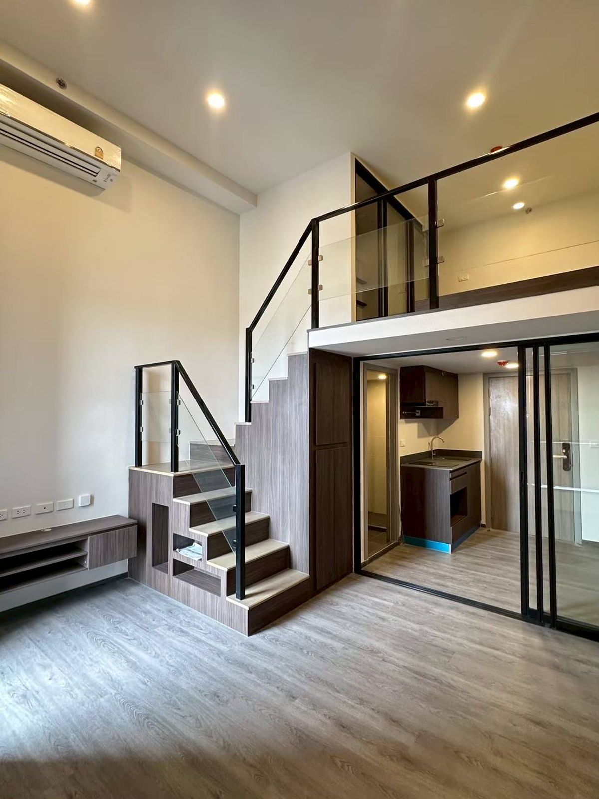 ขายคอนโดลาดพร้าว101 แฮปปี้แลนด์ : ขายด่วน 🔥 𝗣𝗮𝗿𝗸  𝗖𝗵𝘂𝗹𝗮–𝗦𝗮𝗺𝘆𝗮𝗻 