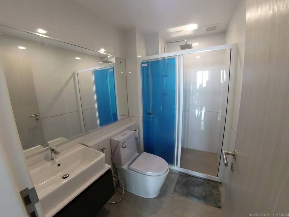 For RentCondoSamut Prakan,Samrong : For rent 🔥 The Metropolis Samrong Interchange 🔥 near BTS Samrong, complete with furniture and appliances