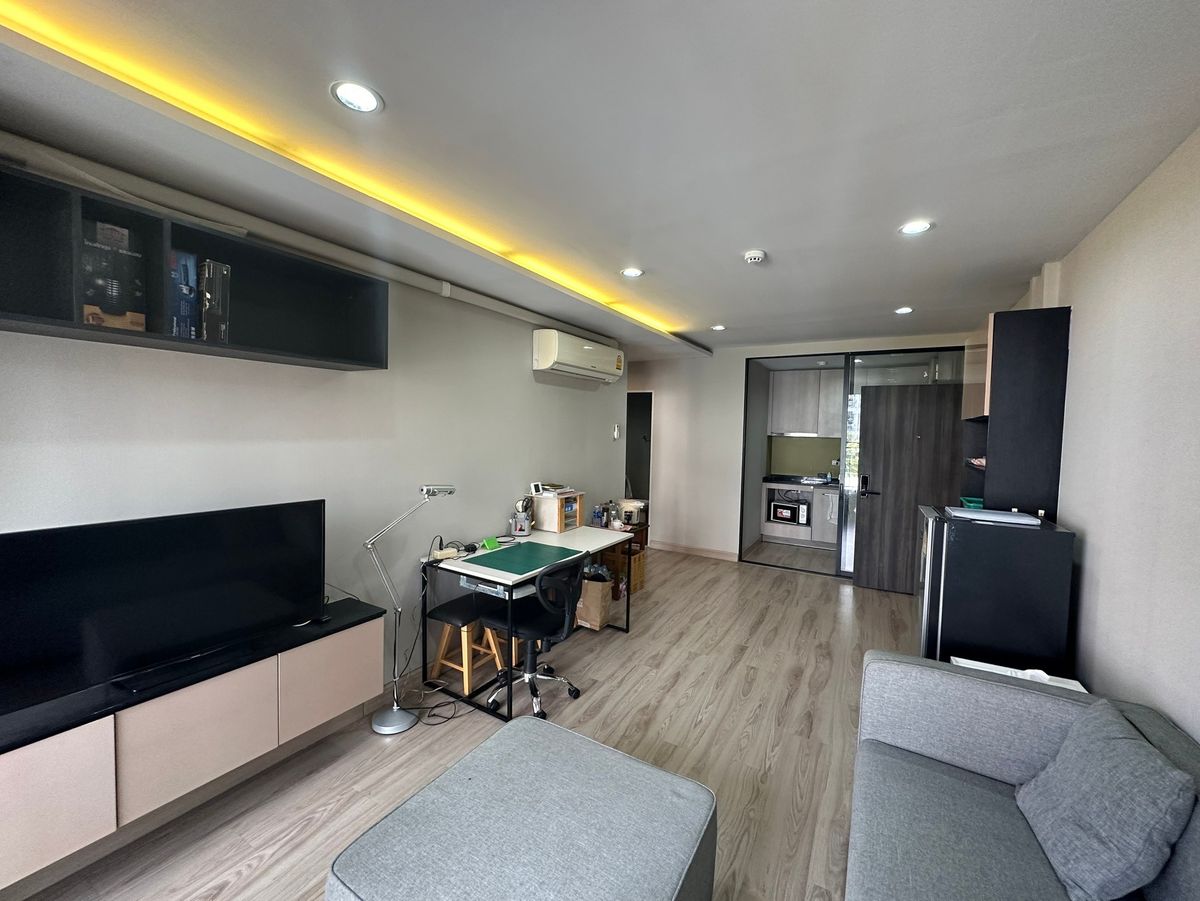 ขายคอนโดรัชดา ห้วยขวาง : ขายคอนโด The Unique Ratchada 19 ชั้น 3 ห้องมุม รัชดาภิเษก 19 ขายต่ำกว่าราคาประเมิน