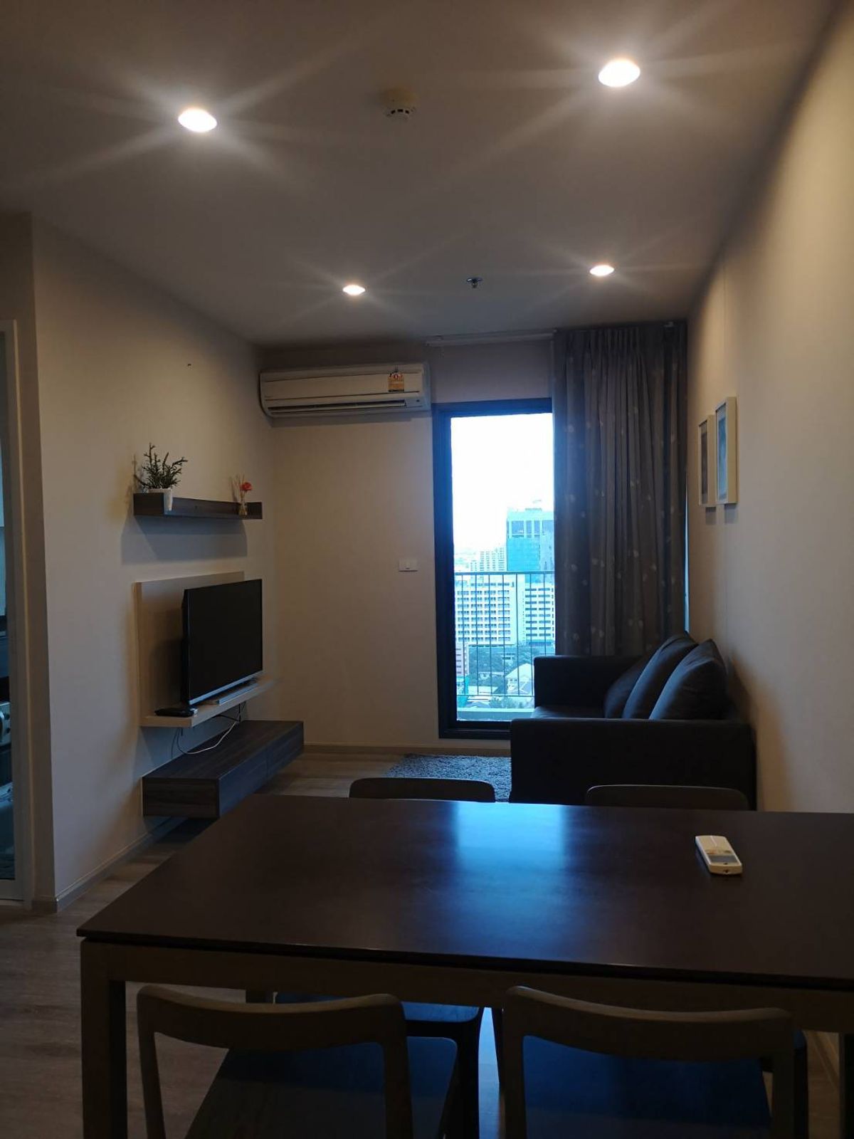 ขายคอนโดอารีย์ อนุสาวรีย์ : ขาย  คอนโด Centric Ari Station  ใกล้รถไฟฟ้า BTS อารีย์  380 เมตร