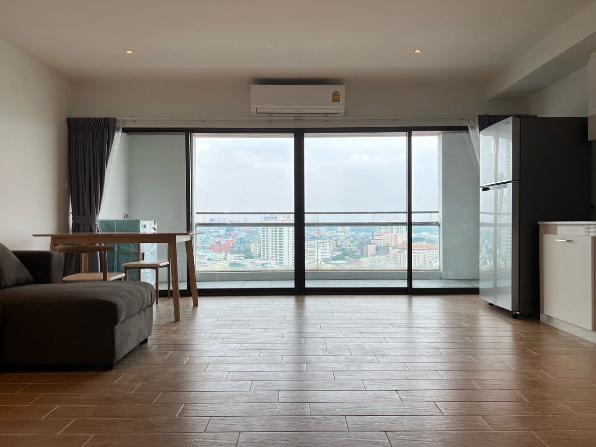For RentCondoSathorn, Narathiwat : The Natural Place Suite Condominium Ngamduple, For Rent, 2 Beds 2 Baths