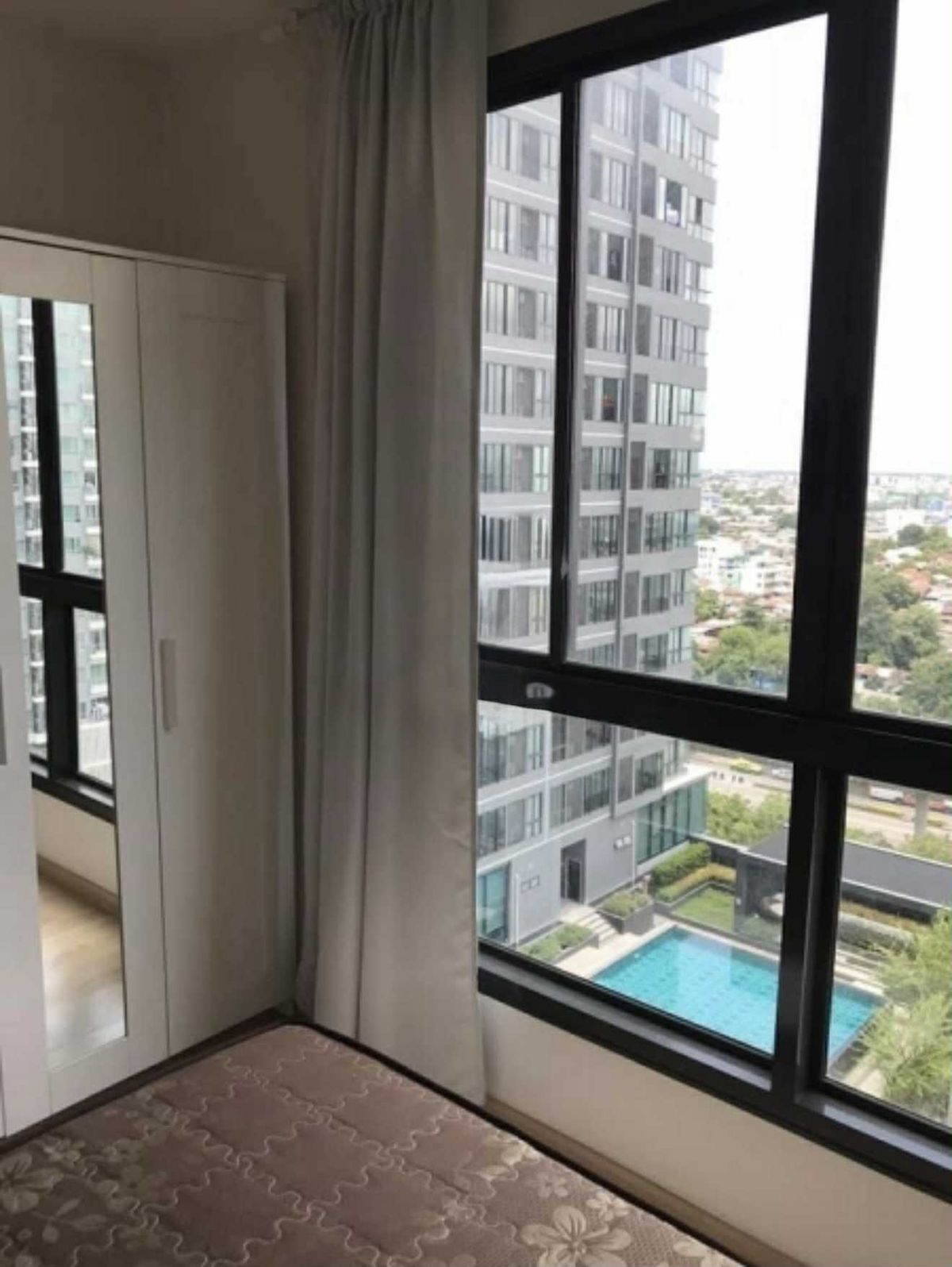 For SaleCondoThaphra, Talat Phlu, Wutthakat : SOM1002 asset code for sale Ideo Sathorn-Thapra