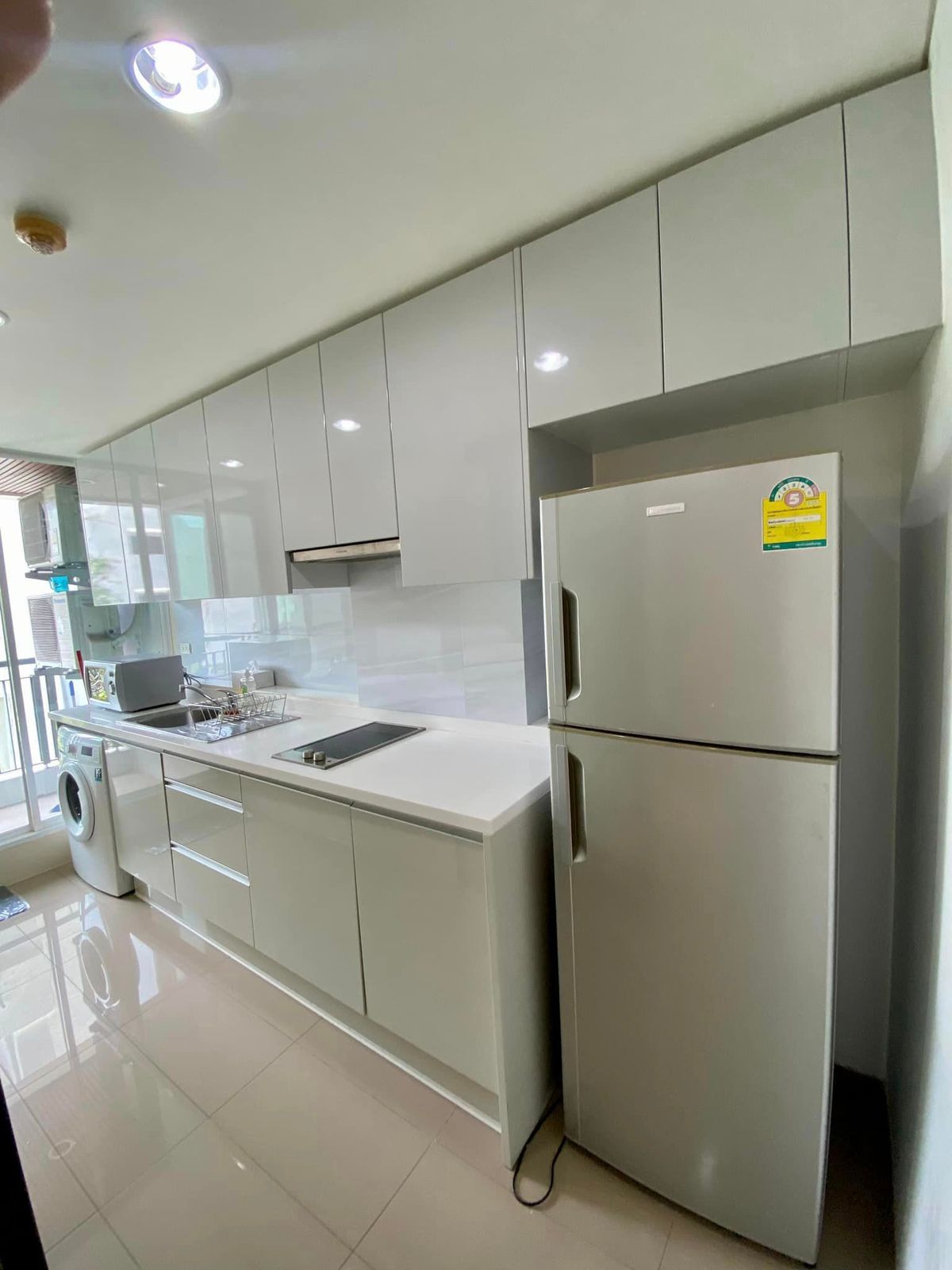 For SaleCondoRatchathewi,Phayathai : The Address Pathumwan【𝐒𝐄𝐋𝐋 & 𝐑𝐄𝐍𝐓】🔥Simple and luxurious design, complete furniture in every corner, city view from the room at all times🔥  Contact Line ID: @hacondo