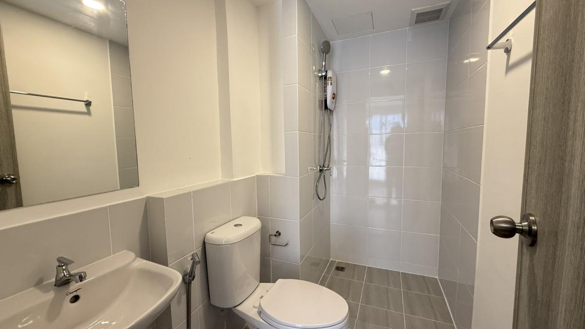 ให้เช่าคอนโดสมุทรปราการ สำโรง : 🔥ให้เช่าด่วน ห้องใหม่พร้อมอยู่🔥เสนาคิทท์ เทพารักษ์ -บางบ่อ 2 เฟส 2 ค่าเช่าเริ่มต้น 6,400 บาท/เดือน รับทั้งคนไทยและชาวต่างชาติ (มีสัญญาเช่า 6 เดือน / 1ปี) RentNex By Sena