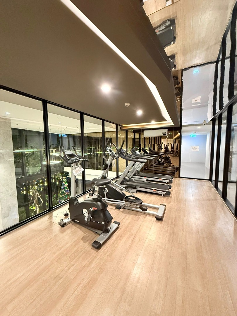 ให้เช่าคอนโดรัชดา ห้วยขวาง : 🔥ให้เช่าด่วน🔥เดอะ โมเมนต์ รัชดา 19 Low Rise ให้ความเป็นส่วนตัว  เฟอร์นิเจอร์ครบพร้อมเข้าอยู่ 