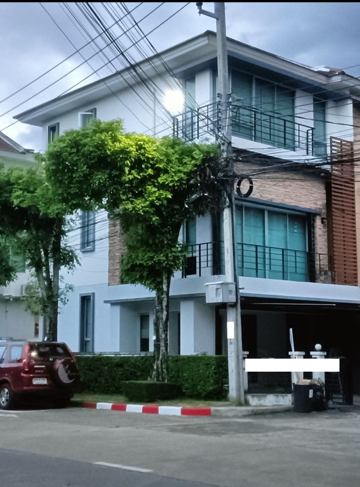 ขายทาวน์โฮมเกษตร นวมินทร์ ลาดปลาเค้า : หลังมุม 29ตรว 3นอน4น้ำ ทาวน์โฮม 3 ชั้น ทาวน์พลัส เกษตร นวมินทร์ 