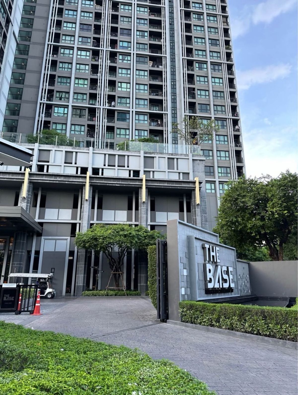 ให้เช่าคอนโดอ่อนนุช อุดมสุข : 🏡The Base Park East near BTS On nut