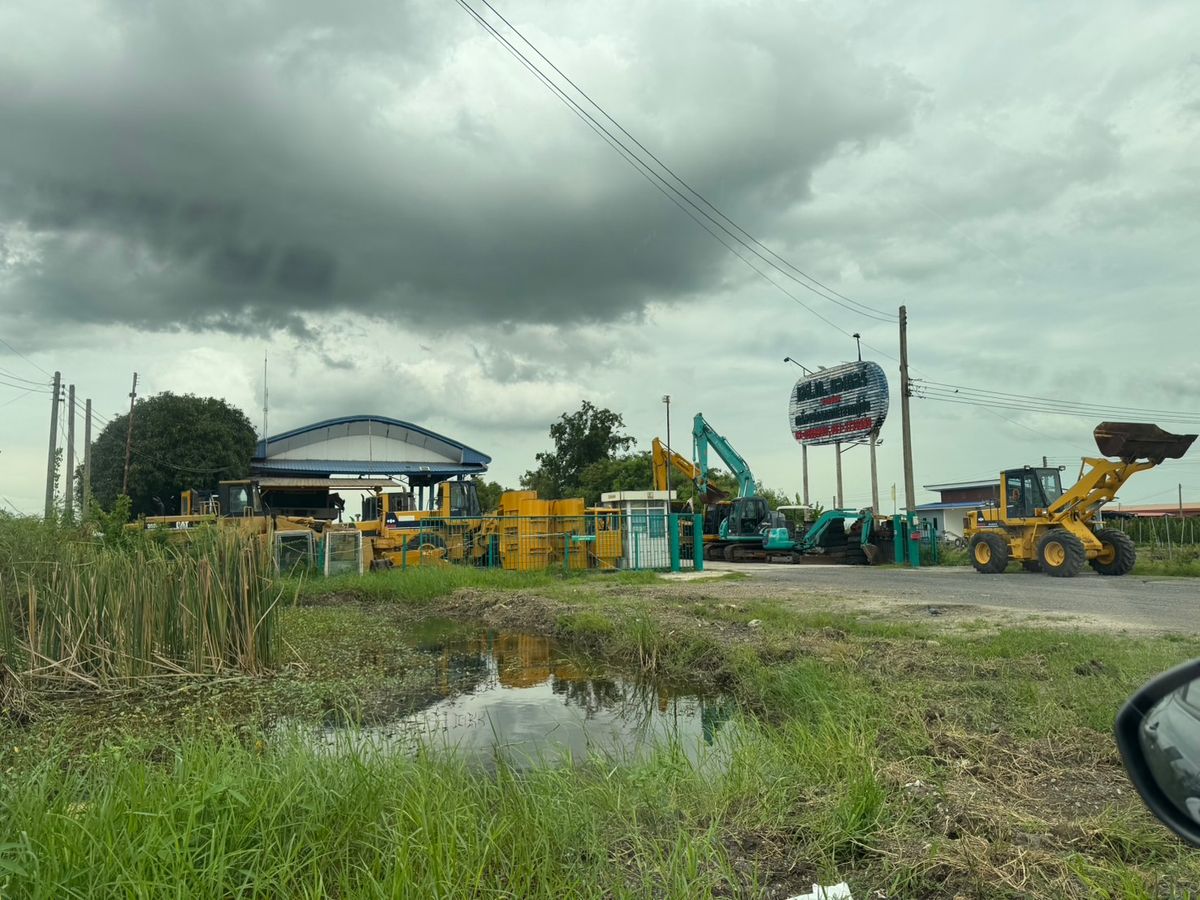 ขายโกดังปทุมธานี รังสิต ธรรมศาสตร์ : ออฟฟิศ โกดังและบ้านพักพนักงาน พร้อมผู้เช่าโพสต์เช็คล่วงหน้า 6 เดือน