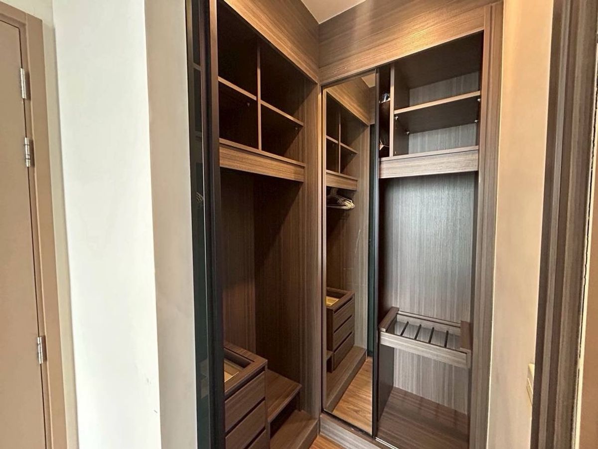 ขายคอนโดอ่อนนุช อุดมสุข : ✅The Line Sukhumvit 71🧳 BTS พระโขนง — เพียง 400 เมตร เดินสบาย ประหยัดเวลา