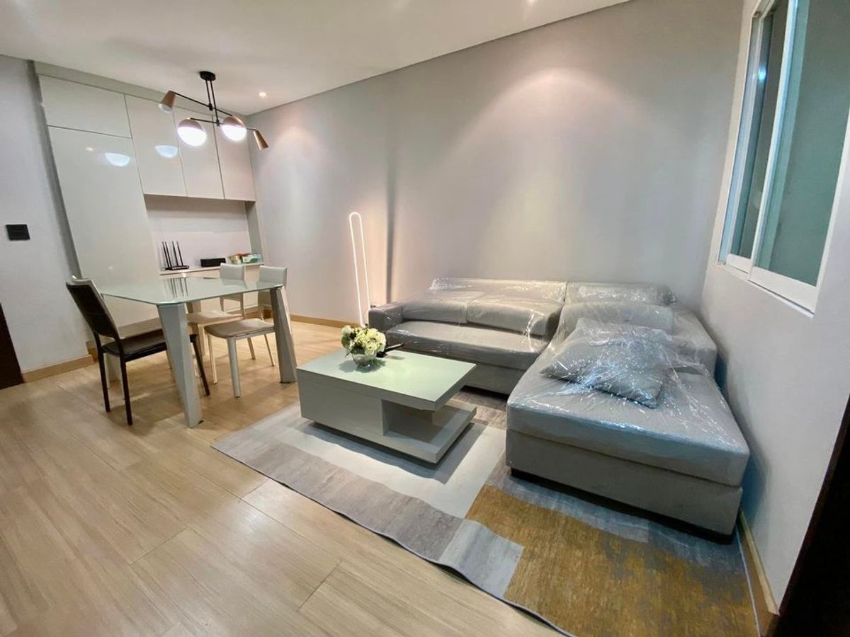 For SaleCondoRatchathewi,Phayathai : The Address Pathumwan【𝐒𝐄𝐋𝐋 & 𝐑𝐄𝐍𝐓】🔥Simple and luxurious design, complete furniture in every corner, city view from the room at all times🔥  Contact Line ID: @hacondo