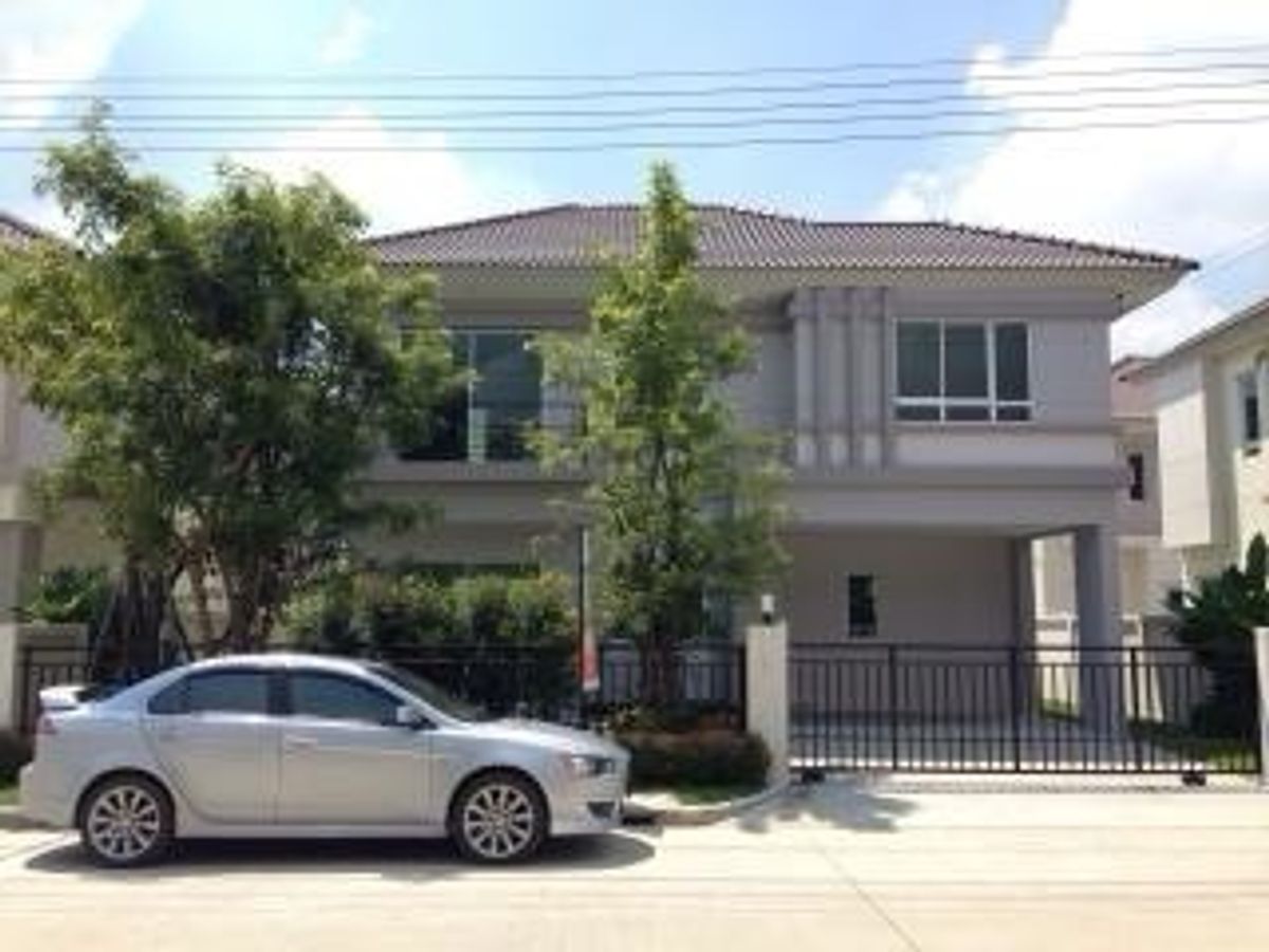 For RentHouseLadkrabang, Suwannaphum Airport : Rent a 2 -story detached house, new condition, ready to live in the Village, Bangkok Boulevard (Ring - Rama 9
