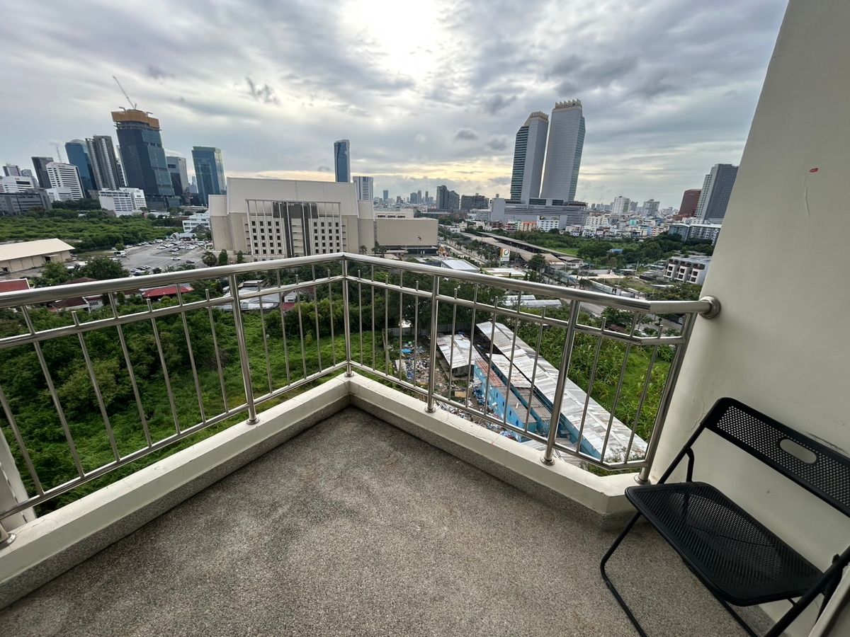 For RentCondoRama9, Petchburi, RCA : Condo for Rent at Supalai Wellington Floor 12A | 80.3 sq.m | 2 Bedrooms | 2 Bathrooms ,Close to Central Rama 9, The Street Ratchada, and just minutes from MRT Thailand Cultural Centre Station !