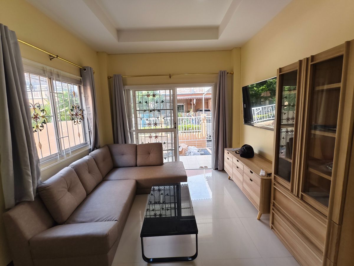 For RentHouseSamut Prakan,Samrong : North 36 Sq. 3 bedrooms, 2 bathrooms, 2 -story house, Panthiya Praeksa