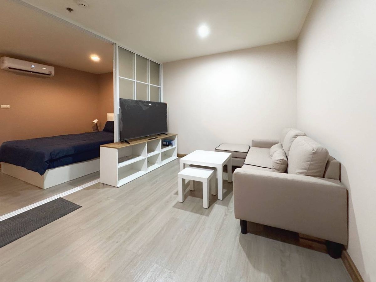 ขายคอนโดโชคชัย4 ลาดพร้าว71 : ขาย Regent home 12 ซอยภาวนา ตึก A วิวสระน้ำ ใกล้ MRT ภาวนา