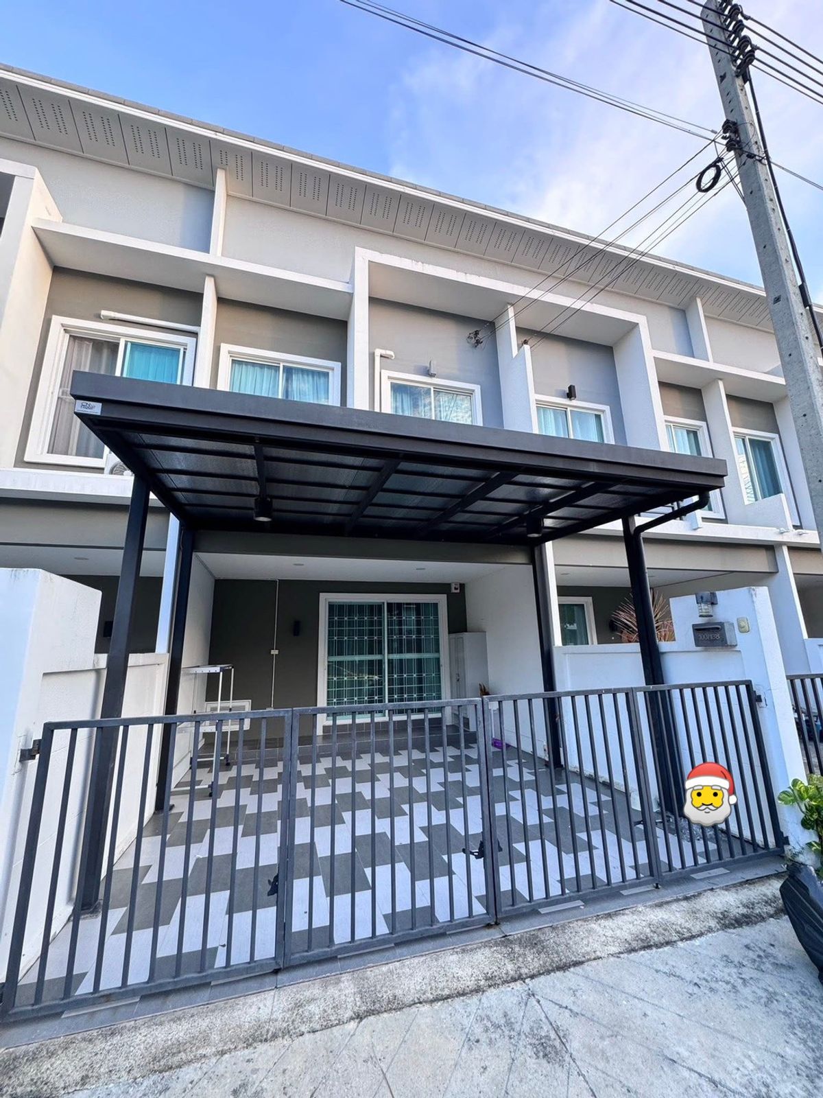 ให้เช่าทาวน์โฮมปทุมธานี รังสิต ธรรมศาสตร์ : 🏡 ให้เช่า! ทาวน์โฮมใหม่ โมดิวิลล่า รังสิต 2 (ทางด่วนบางพูน) ✨ ทาวน์โฮมโครงการคุณภาพจาก Property Perfect 📍 บ้านหันทางทิศเหนือ รับลม ไม่ร้อน / สไตล์โมเดิร์นโปร่งโล่ง / มีชั้นลอย