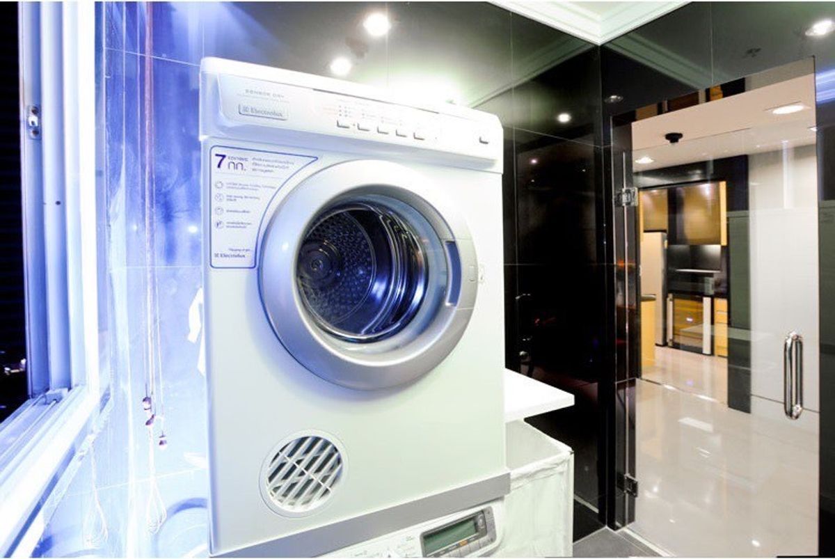 ให้เช่าคอนโดสุขุมวิท อโศก ทองหล่อ : For Rent Condo The Master Centrium Asoke-Sukhumvit  fully furnished (S15-28423)