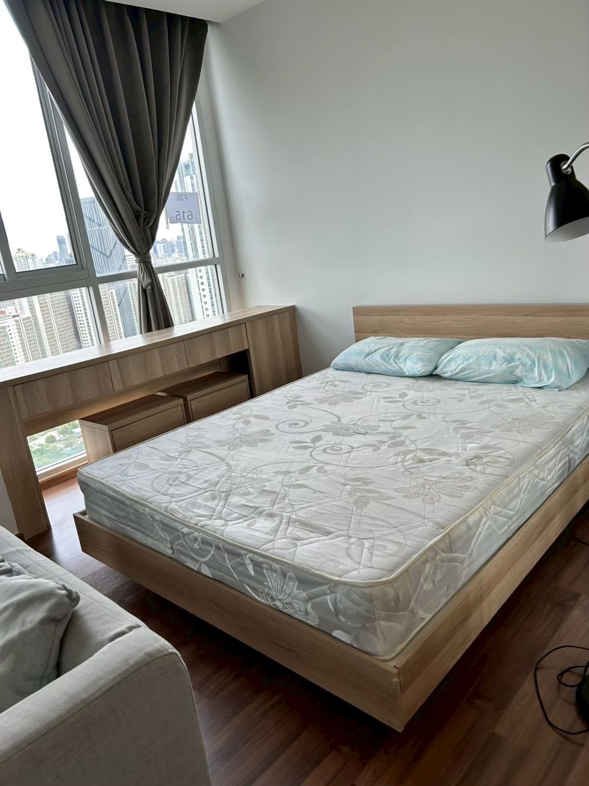 ให้เช่าคอนโดรัชดา ห้วยขวาง : For Rent Condo Noble Revolve Ratchada 2 fully furnished (S15-41221)