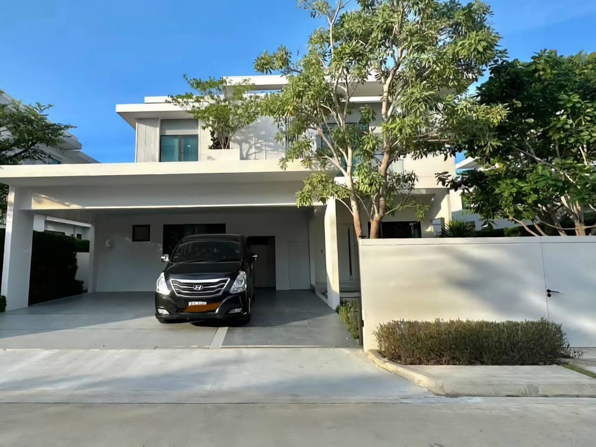 For RentHouseSamut Prakan,Samrong : 2 storey detached house for rent Manthana Km. 15, near Suvarnabhumi Airport