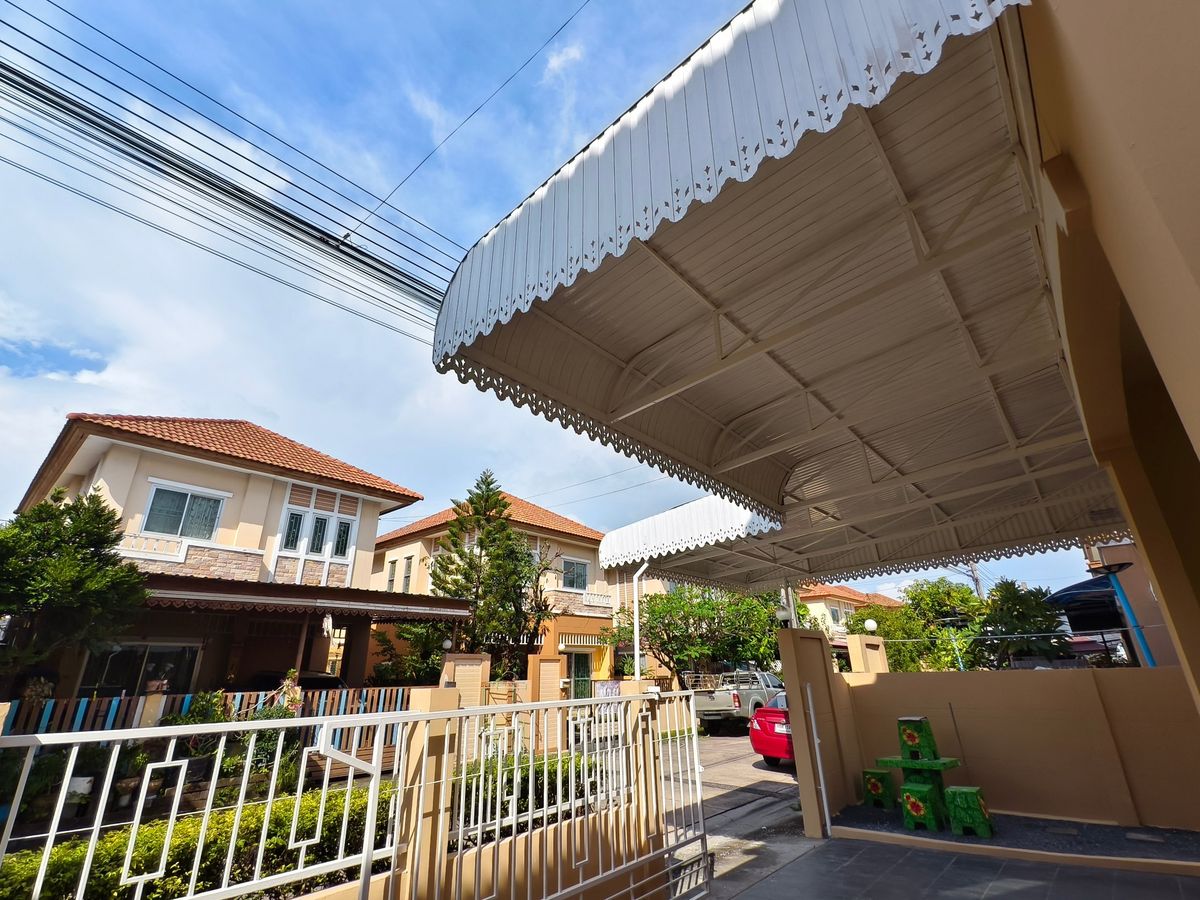 For RentHouseSamut Prakan,Samrong : North 36 Sq. 3 bedrooms, 2 bathrooms, 2 -story house, Panthiya Praeksa