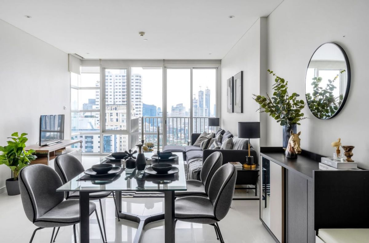 ให้เช่าคอนโดสุขุมวิท อโศก ทองหล่อ : Fullerton Sukhumvit, A Pet-Friendly condominium