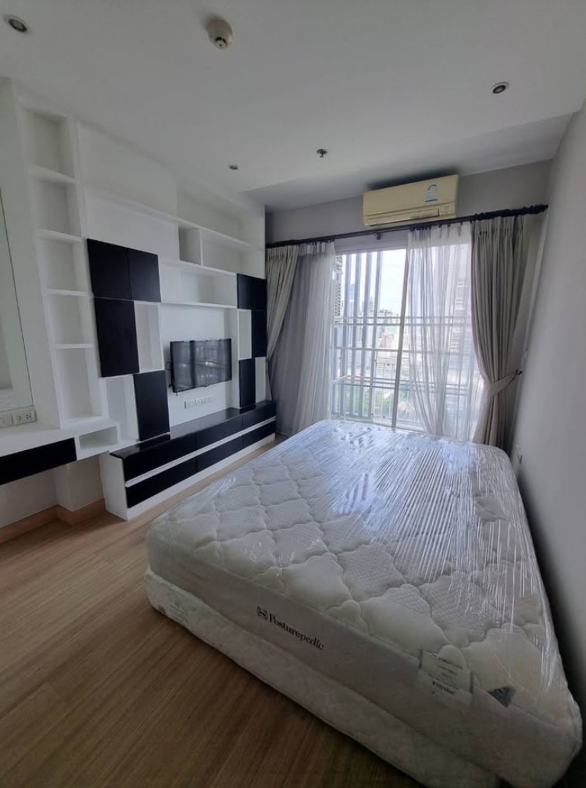 For RentCondoSiam Paragon ,Chulalongkorn,Samyan : CU Terrace Eng 中 日 Please Add Line ID @806QPHGN O8415O5483