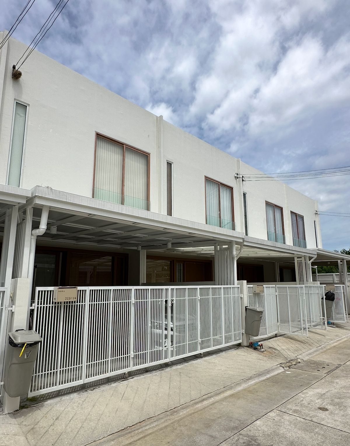 ให้เช่าทาวน์โฮมบางนา แบริ่ง ลาซาล : 🏡BN029 ให้เช่าทาวน์โฮม สุด Minimal  🏡.   "หมู่บ้าน โนระบางนา Nora Bangna (ENG Below🇬🇧)