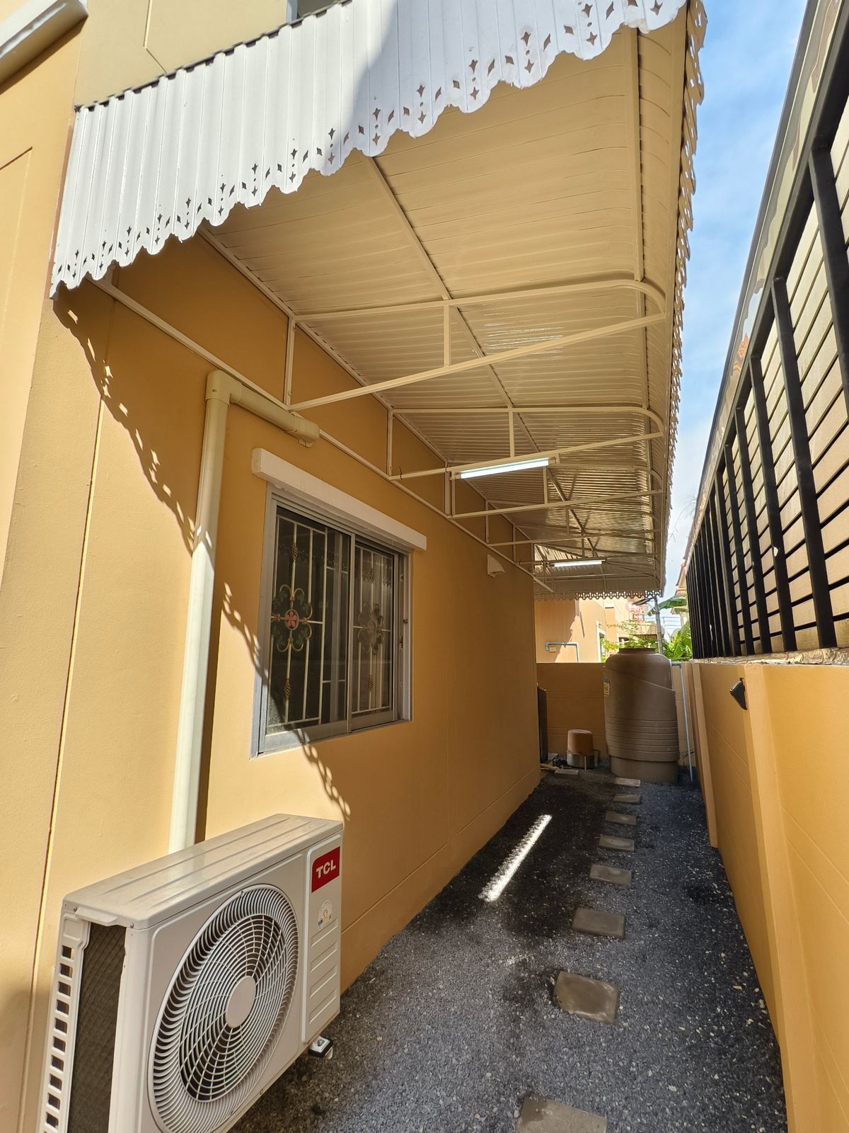 For RentHouseSamut Prakan,Samrong : North 36 Sq. 3 bedrooms, 2 bathrooms, 2 -story house, Panthiya Praeksa