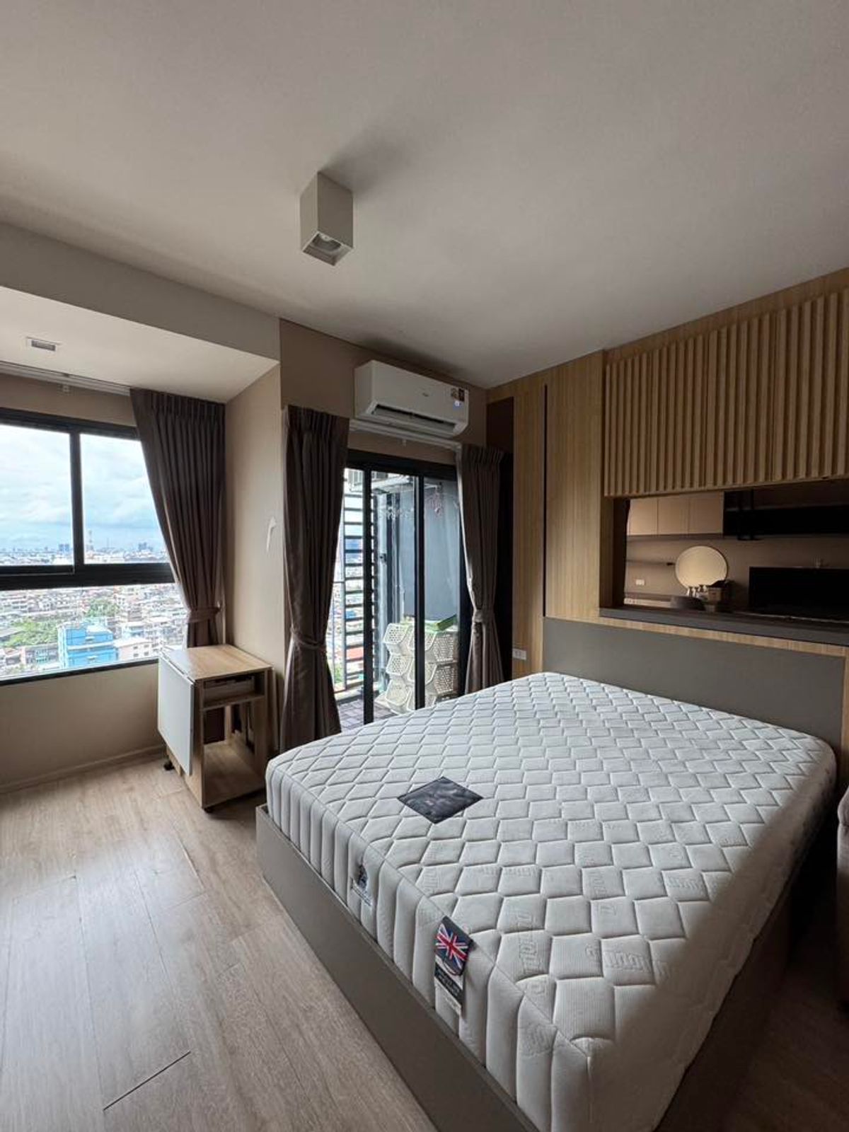 For RentCondoWongwianyai, Charoennakor : 🔥Condo For Rent🔥IDEO Sathorn - Wongwian Yai Full Furniture