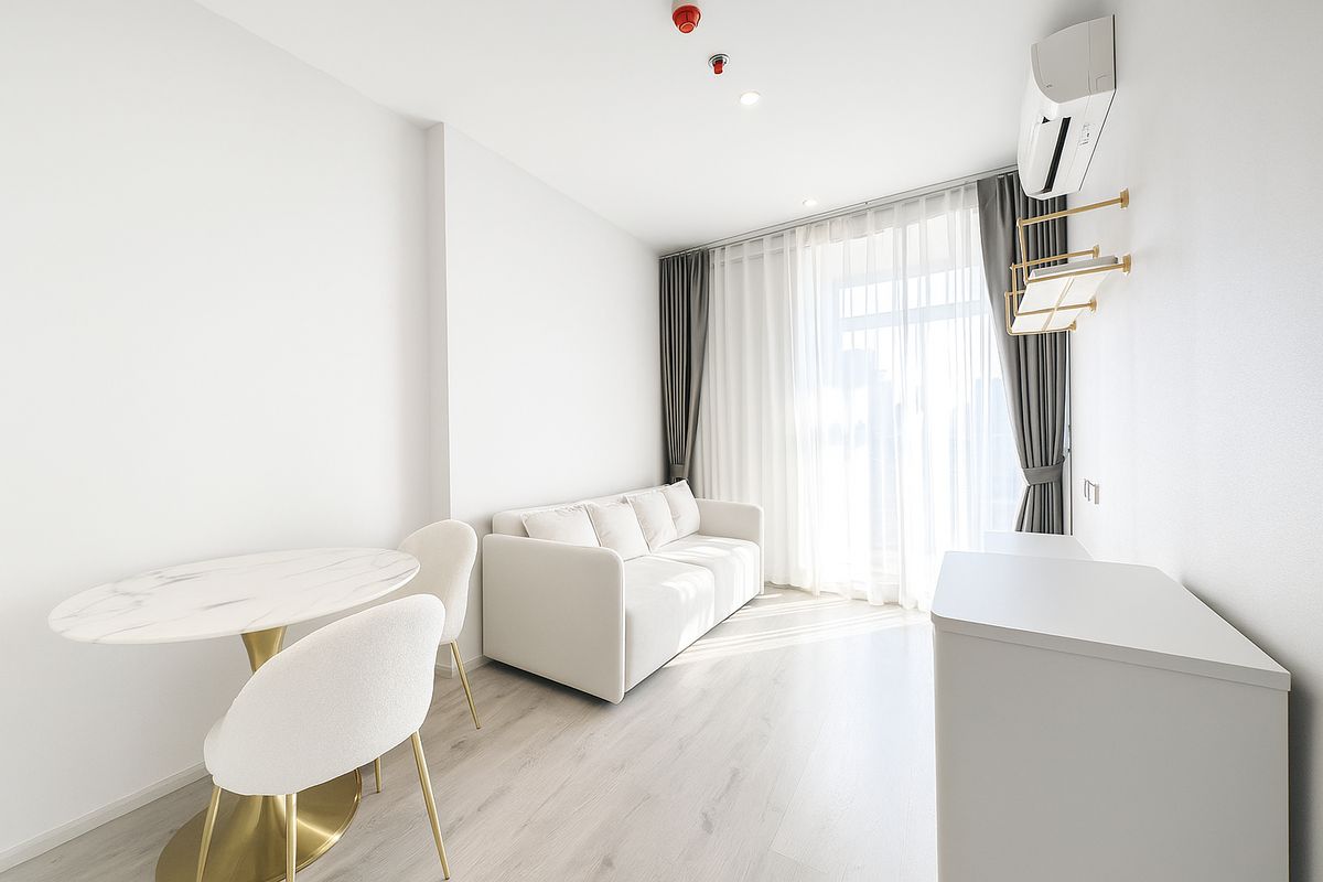 ให้เช่าคอนโดสุขุมวิท อโศก ทองหล่อ : (for rent) RHYTHM Ekkamai Estate 1ห้องนอน sizeใหญ่ ใกล้รถไฟฟ้า BTS เอกมัย